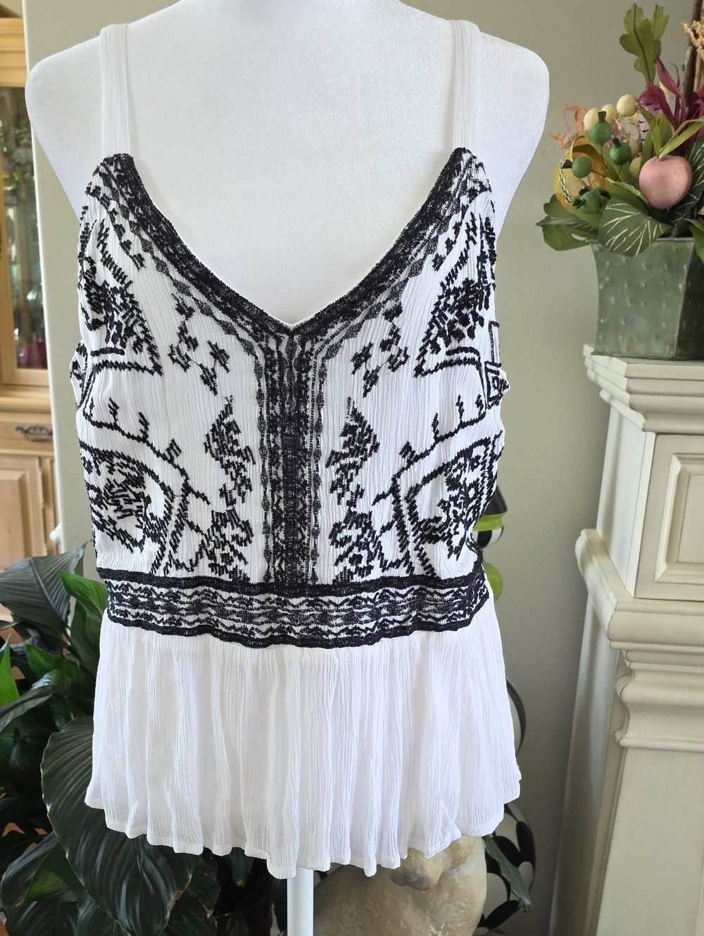 Japna White and Black Embroidered V-Neck Tank Top
